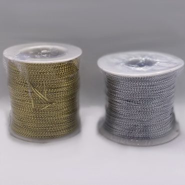 Hilo dorado y plateado