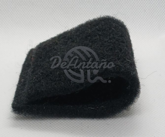 Poliester negro logo